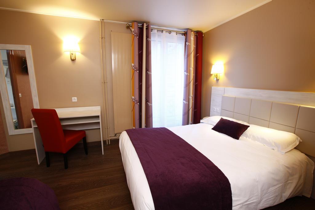 Triple Room,706635268:JPEG